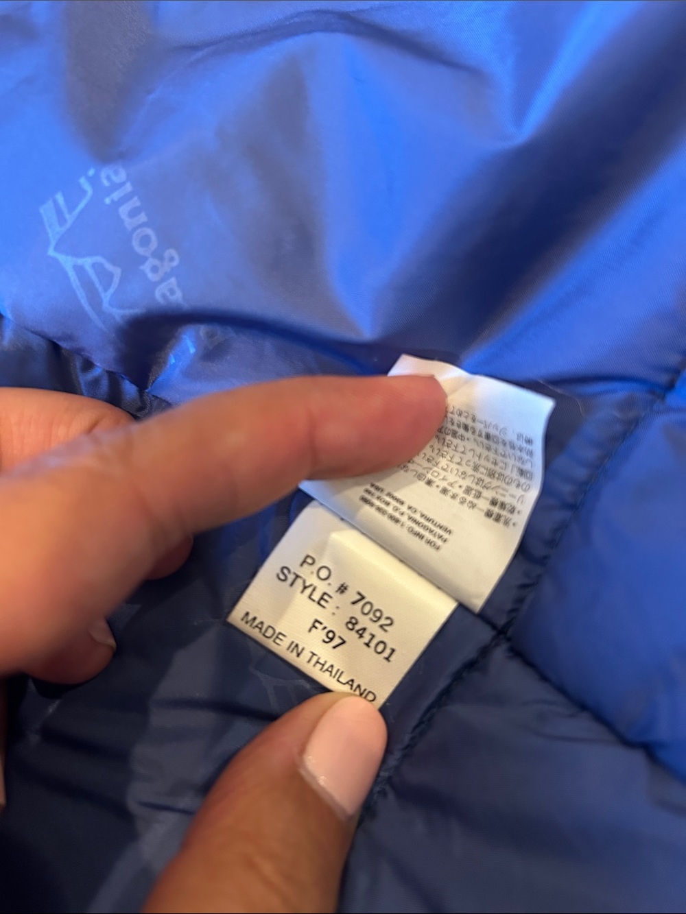 Patagonia Men's Winter Jacket - Navy Blue, size XL - Picture 5 of 5